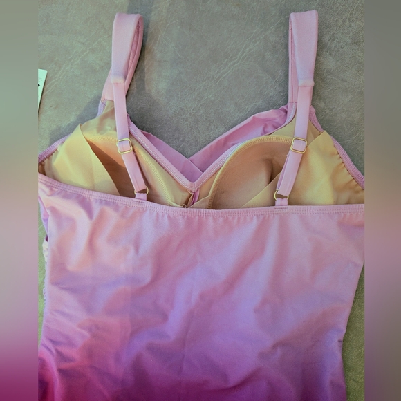 Lands End Women's SlenderSuit V-Neck Skirted One Piece NWT Size 14 D Ombre - Picture 6 of 15